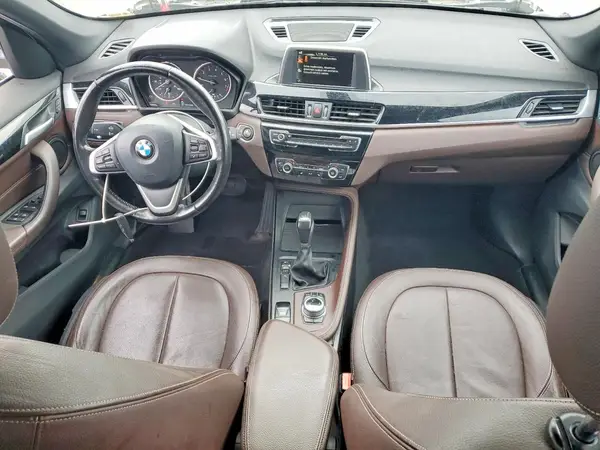 WBXHU7C36H5H35396 2017 BMW X1 - Image 8
