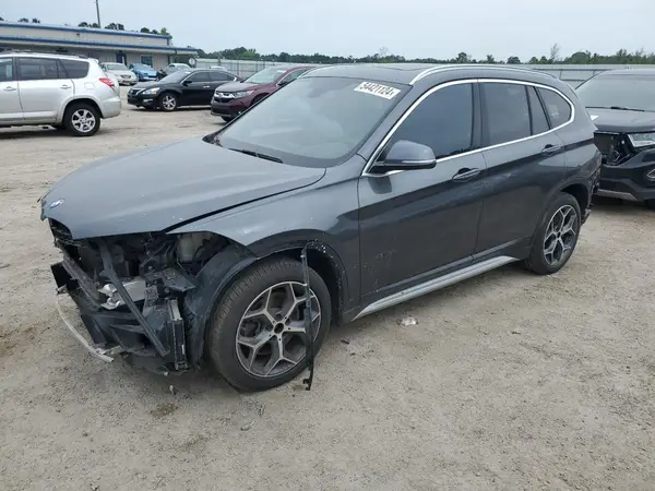 WBXHU7C36H5H38685 2017 BMW X1 - Image 1