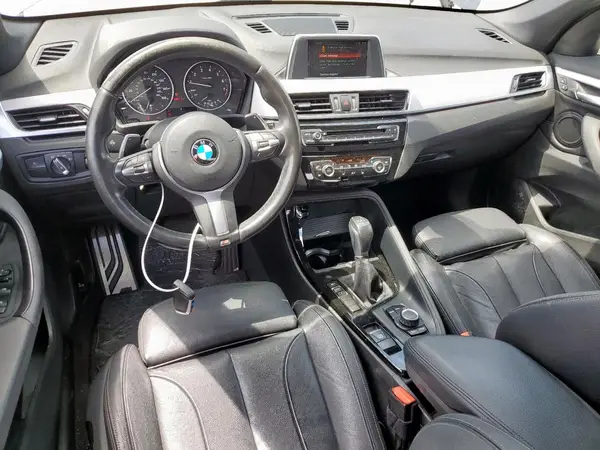 WBXHU7C36J5H38899 2018 BMW X1 - Image 8