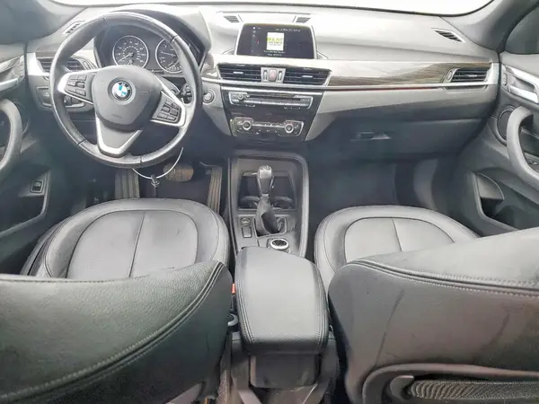 WBXHU7C36J5H41088 2018 BMW X1 - Image 8