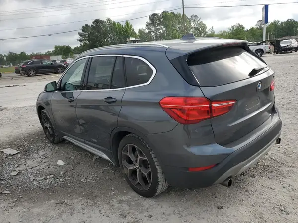 WBXHU7C36J5H41558 2018 BMW X1 - Image 2