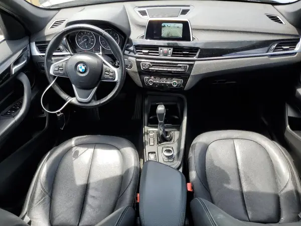 WBXHU7C36J5H44945 2018 BMW X1 - Image 8