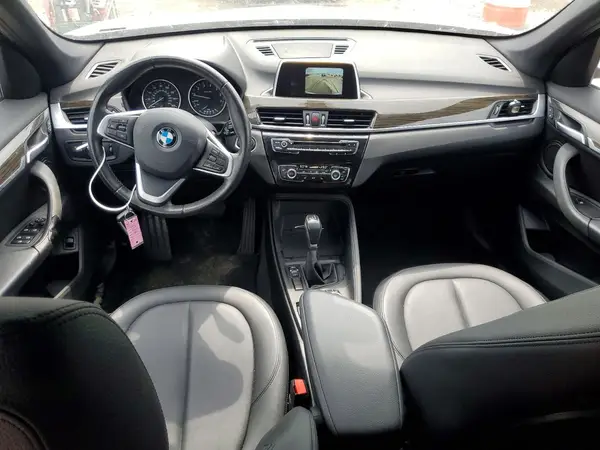 WBXHU7C36J5H45352 2018 BMW X1 - Image 8