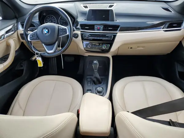 WBXHU7C36J5H45481 2018 BMW X1 - Image 8