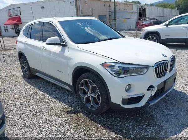WBXHU7C37H5H34791 2017 BMW X1 - Image 1