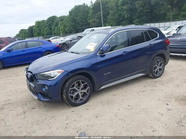 WBXHU7C37J5H40600 2018 BMW X1 - Image 2