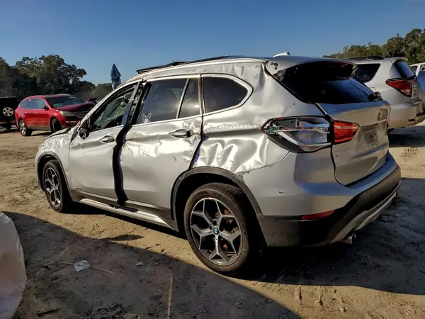 WBXHU7C37J5H41228 2018 BMW X1 - Image 2
