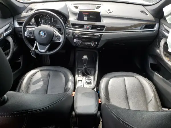 WBXHU7C37J5H42217 2018 BMW X1 - Image 8
