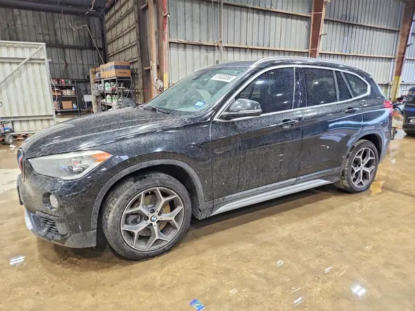 WBXHU7C37J5L06299 2018 BMW X1 - Image 1