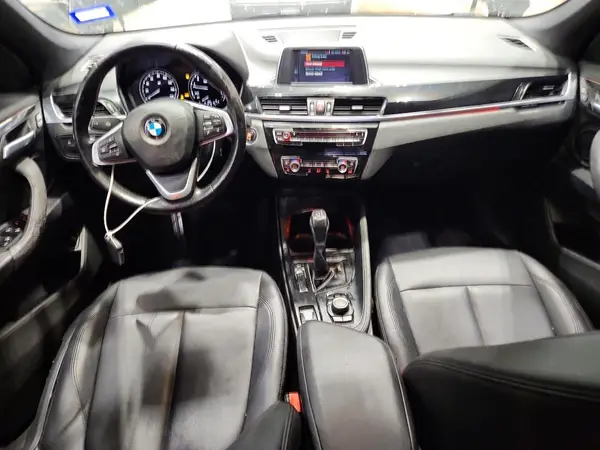 WBXHU7C37J5L06299 2018 BMW X1 - Image 8