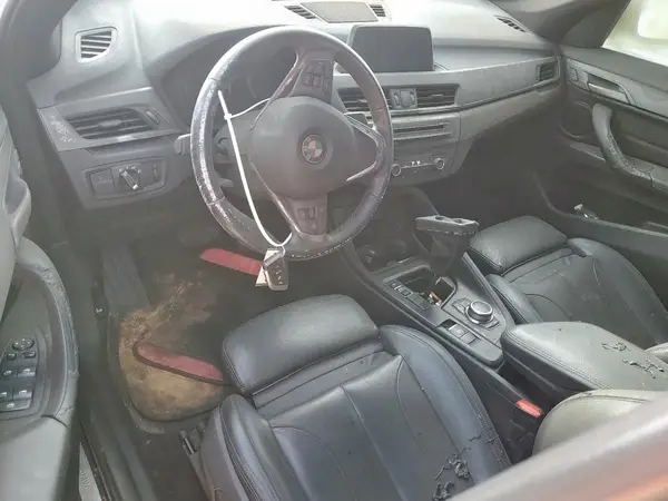 WBXHU7C37J5L07498 2018 BMW X1 - Image 8