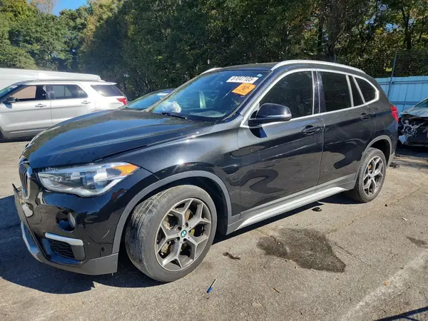 WBXHU7C37J5L08165 2018 BMW X1 - Image 1