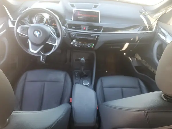 WBXHU7C37J5L08893 2018 BMW X1 - Image 8