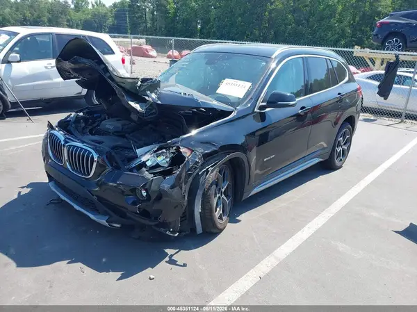 WBXHU7C38H5H36422 2017 BMW X1 - Image 2