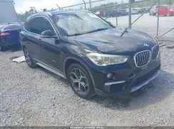 WBXHU7C38H5H36775 2017 BMW X1