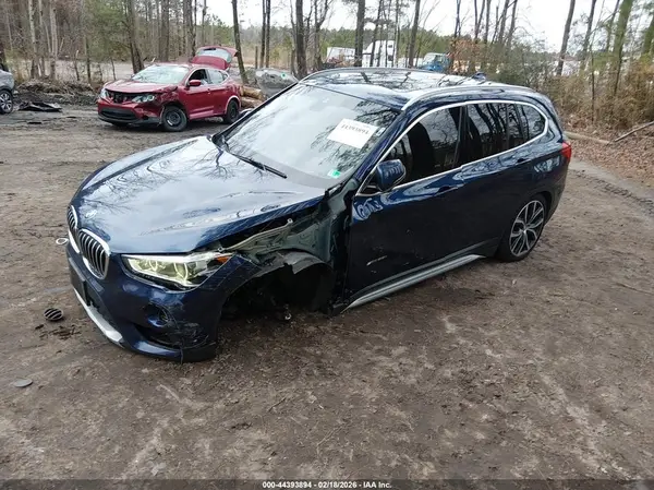 WBXHU7C38H5H37148 2017 BMW X1 - Image 2
