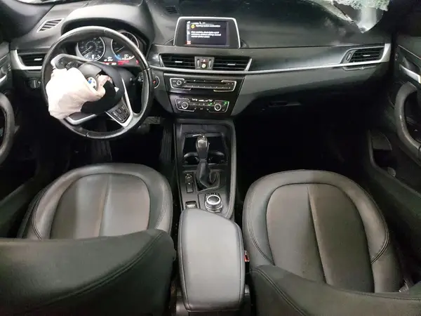WBXHU7C38HP924729 2017 BMW X1 - Image 8
