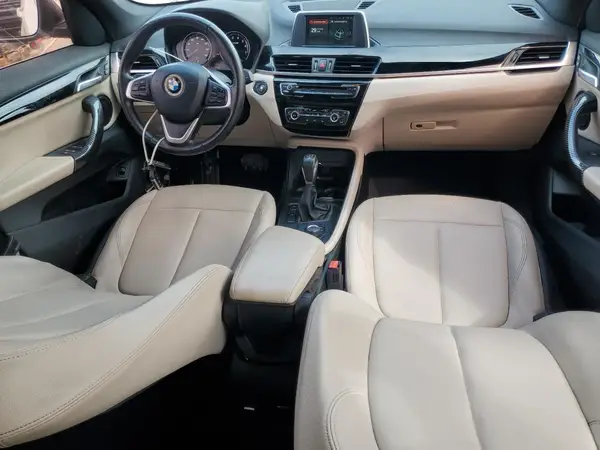 WBXHU7C38J3H42531 2018 BMW X1 - Image 8