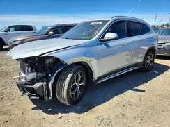 WBXHU7C38J3H42710 2018 BMW X1