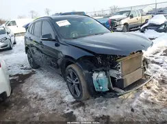 WBXHU7C38J5H43599 2018 BMW X1