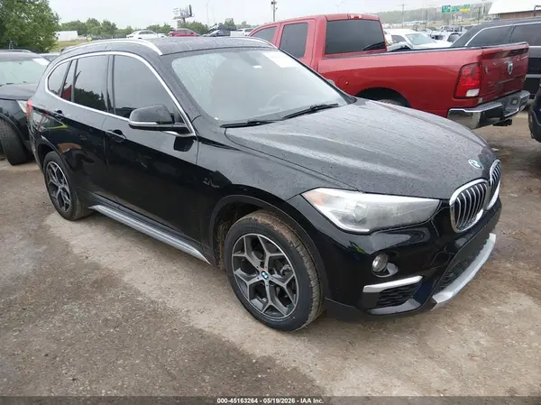 WBXHU7C38J5L07347 2018 BMW X1 - Image 1