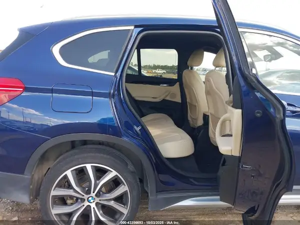 WBXHU7C39H5H33707 2017 BMW X1 - Image 8