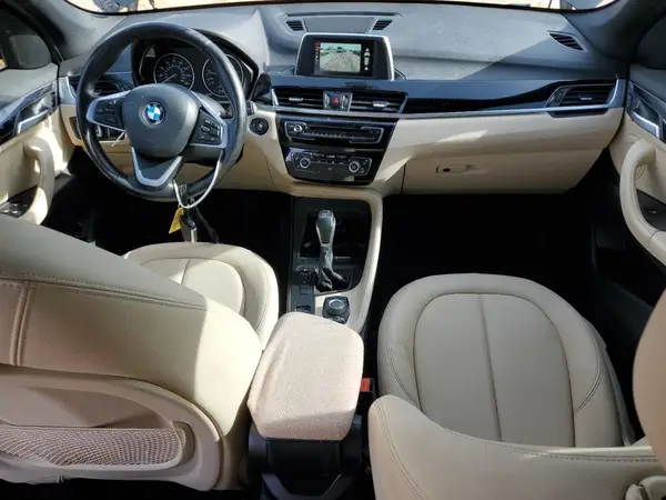 WBXHU7C39H5H34145 2017 BMW X1 - Image 8