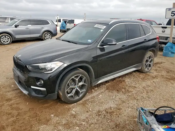 WBXHU7C39J3H42781 2018 BMW X1 - Image 1