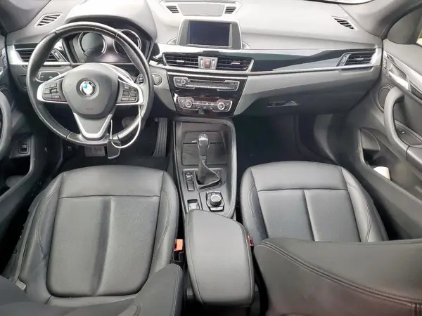 WBXHU7C39J3H42781 2018 BMW X1 - Image 8