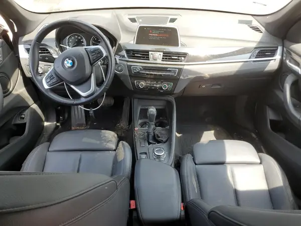 WBXHU7C39J3H43056 2018 BMW X1 - Image 8