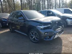 WBXHU7C39J3H43266 2018 BMW X1