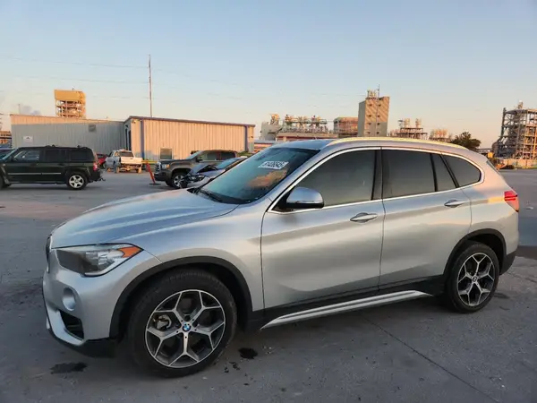 WBXHU7C39J3H43929 2018 BMW X1 - Image 1