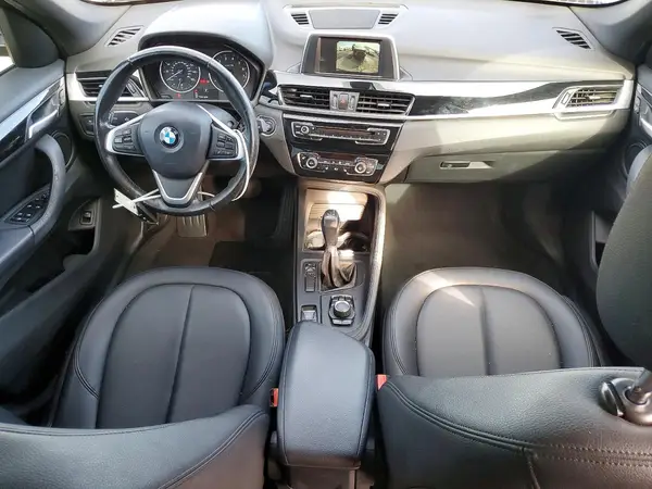 WBXHU7C39J5H42462 2018 BMW X1 - Image 8