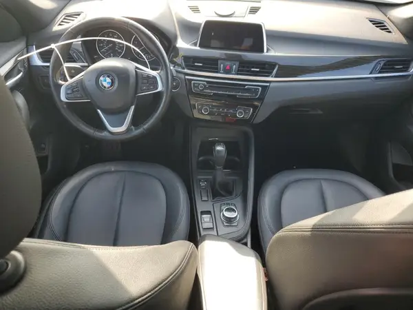 WBXHU7C39J5H42980 2018 BMW X1 - Image 8
