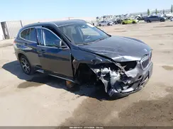 WBXHU7C39J5H43109 2018 BMW X1