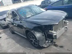 WBXHU7C39J5L07129 2018 BMW X1