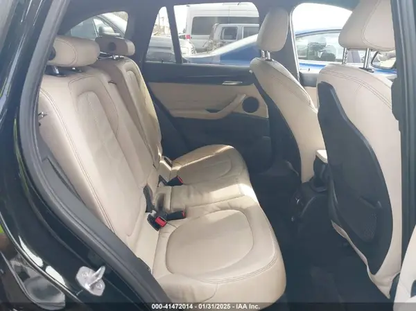 WBXHU7C39J5L07129 2018 BMW X1 - Image 8