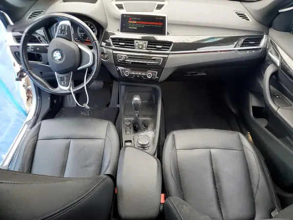 WBXHU7C39J5L08152 2018 BMW X1 - Image 8