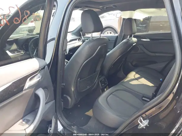 WBXHU7C39J5L08362 2018 BMW X1 - Image 8