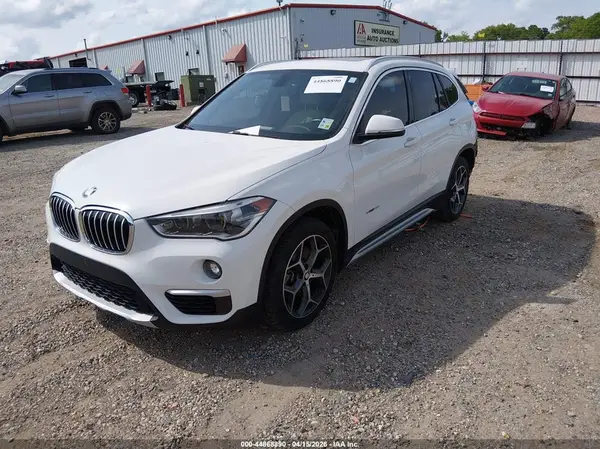 WBXHU7C3XH5H34400 2017 BMW X1 - Image 2
