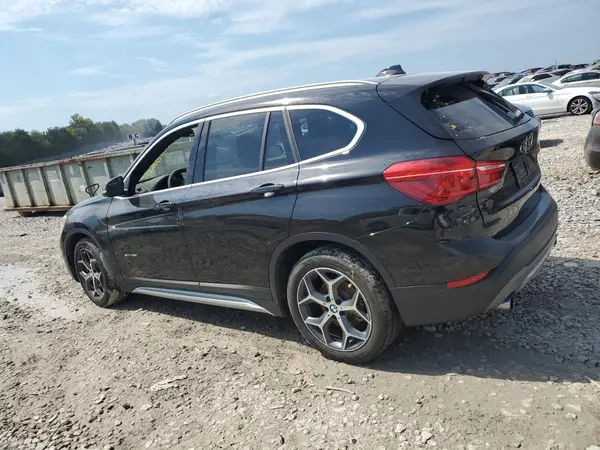 WBXHU7C3XH5H38642 2017 BMW X1 - Image 2