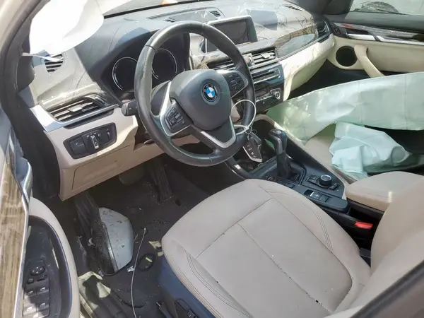 WBXHU7C3XJ3H42773 2018 BMW X1 - Image 8