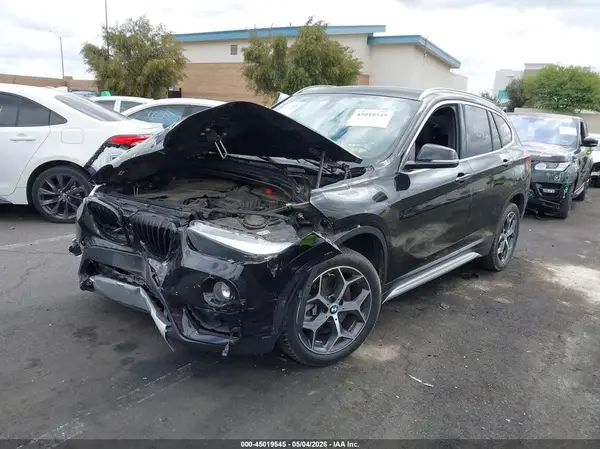 WBXHU7C3XJ3H42871 2018 BMW X1 - Image 2