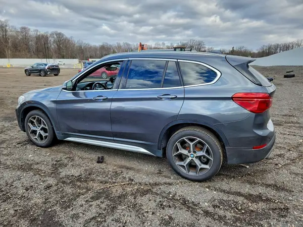 WBXHU7C3XJ3H43034 2018 BMW X1 - Image 2
