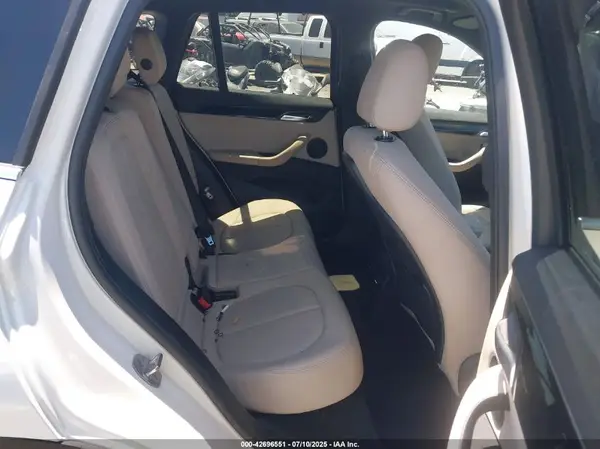 WBXHU7C3XJ3H43969 2018 BMW X1 - Image 8