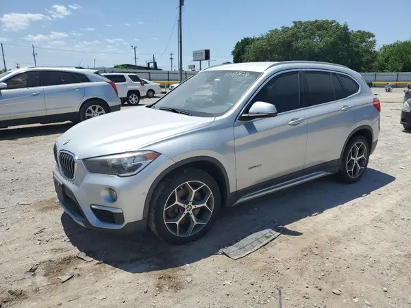 WBXHU7C3XJ5H39960 2018 BMW X1 - Image 1