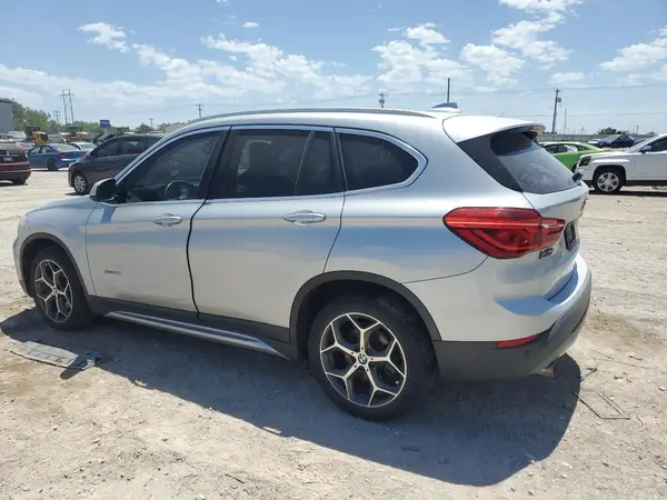 WBXHU7C3XJ5H39960 2018 BMW X1 - Image 2