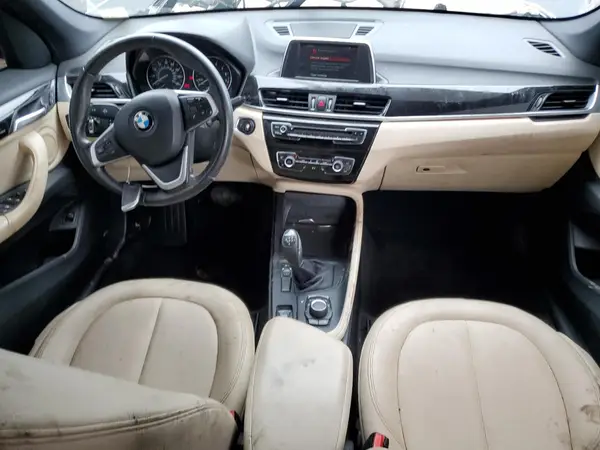 WBXHU7C3XJ5H41191 2018 BMW X1 - Image 8