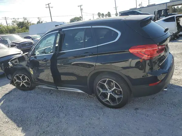 WBXHU7C3XJ5H44771 2018 BMW X1 - Image 2