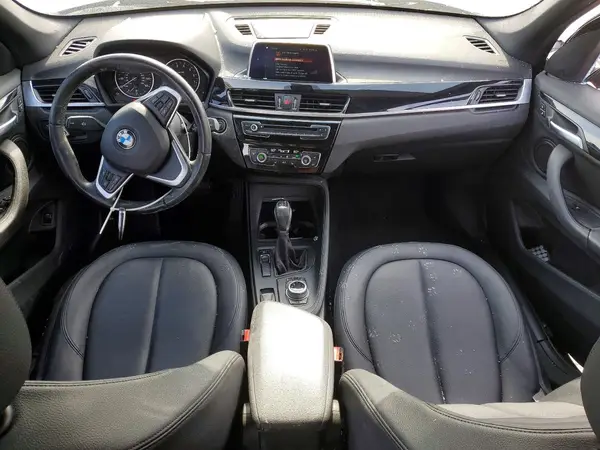 WBXHU7C3XJ5L04904 2018 BMW X1 - Image 8